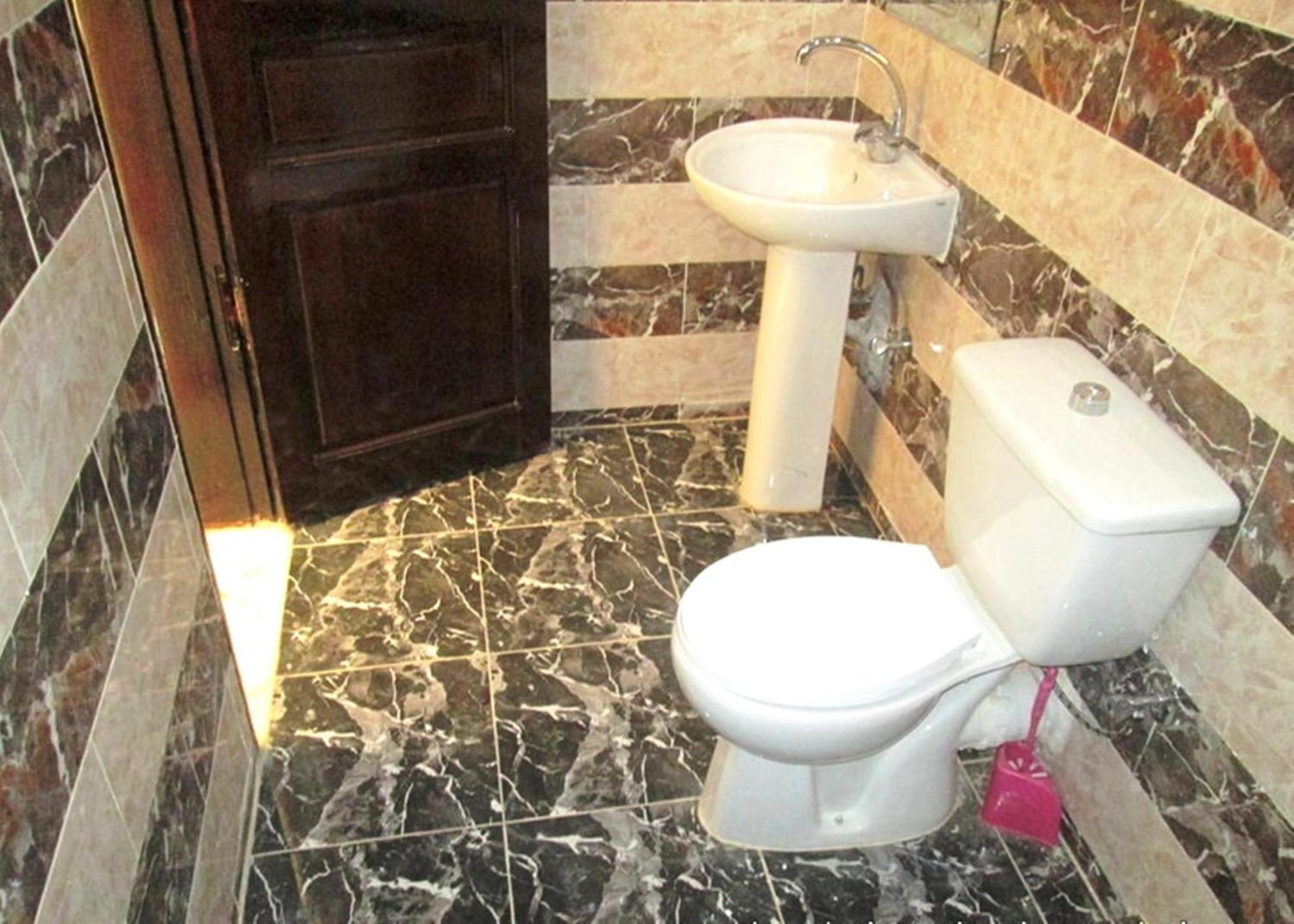 Lucky Seven Apartment *